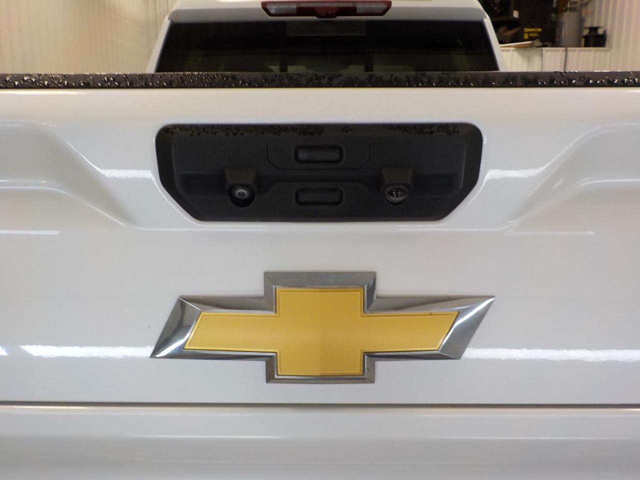 Chevrolet Silverado 2500HD 4WD Crew Cab 159" High Country 2024