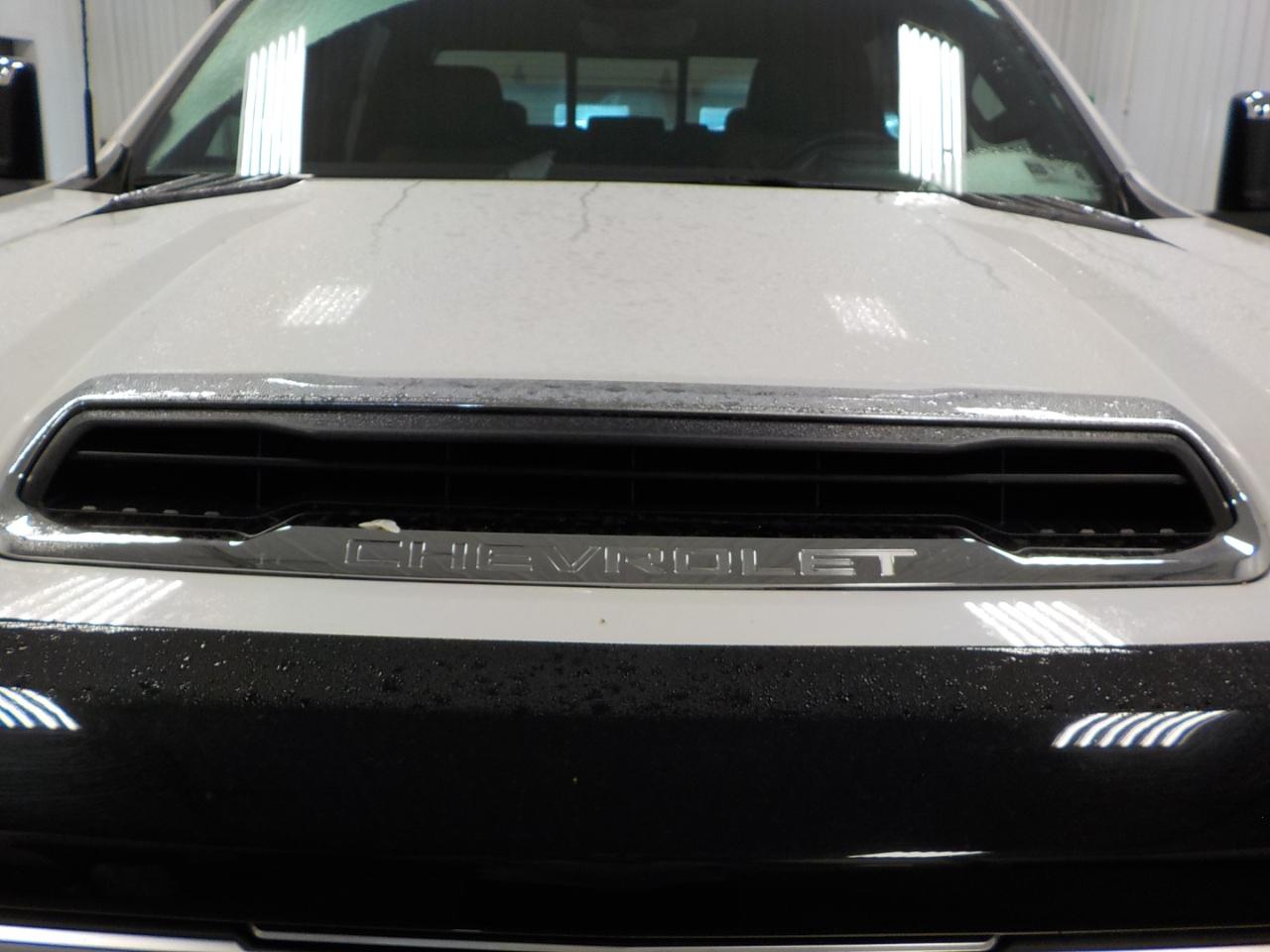 Chevrolet Silverado 2500HD 4WD Crew Cab 159" High Country 2024