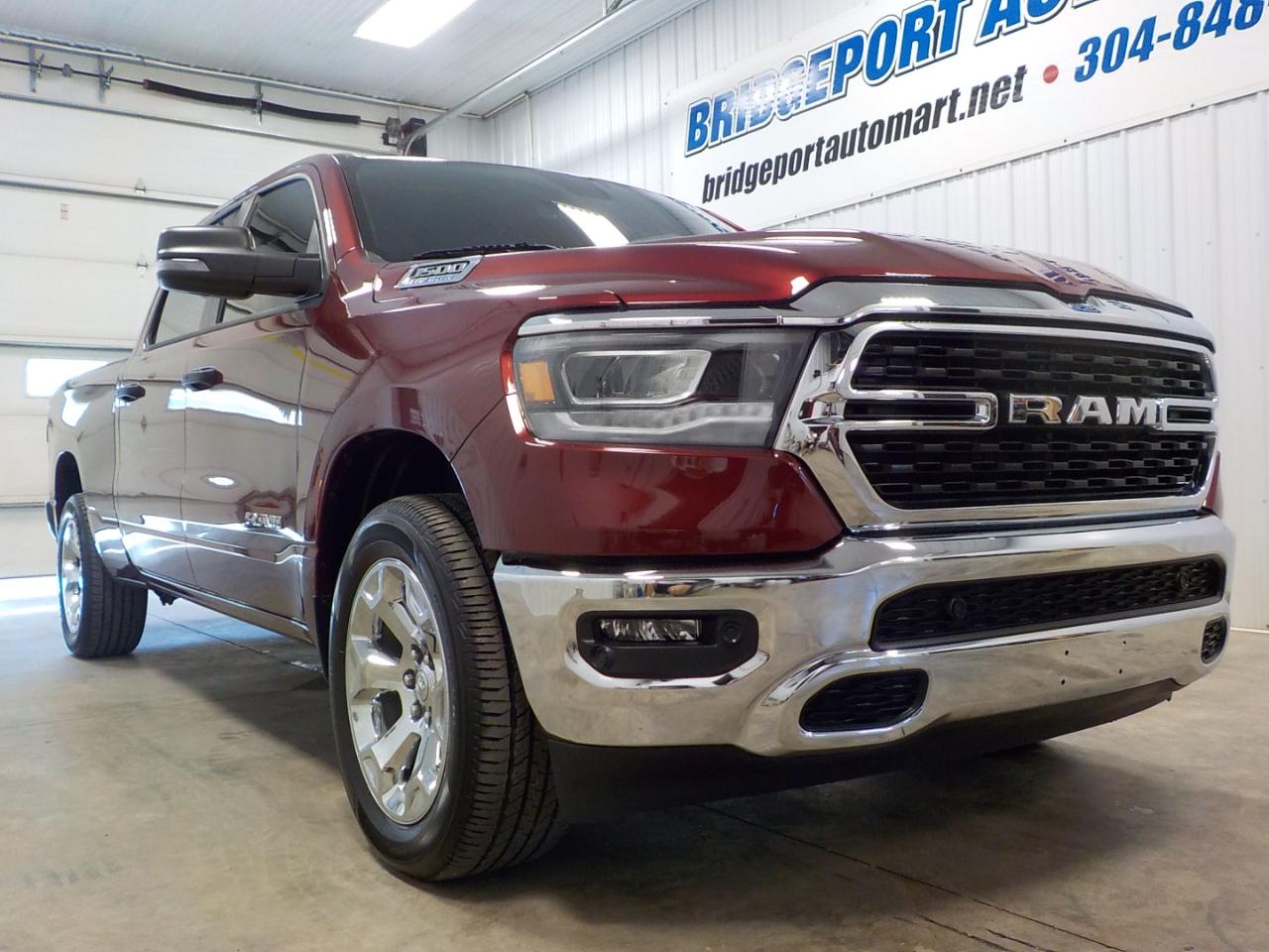 RAM 1500 Big Horn 4x4 Crew Cab 6'4" Box 2023