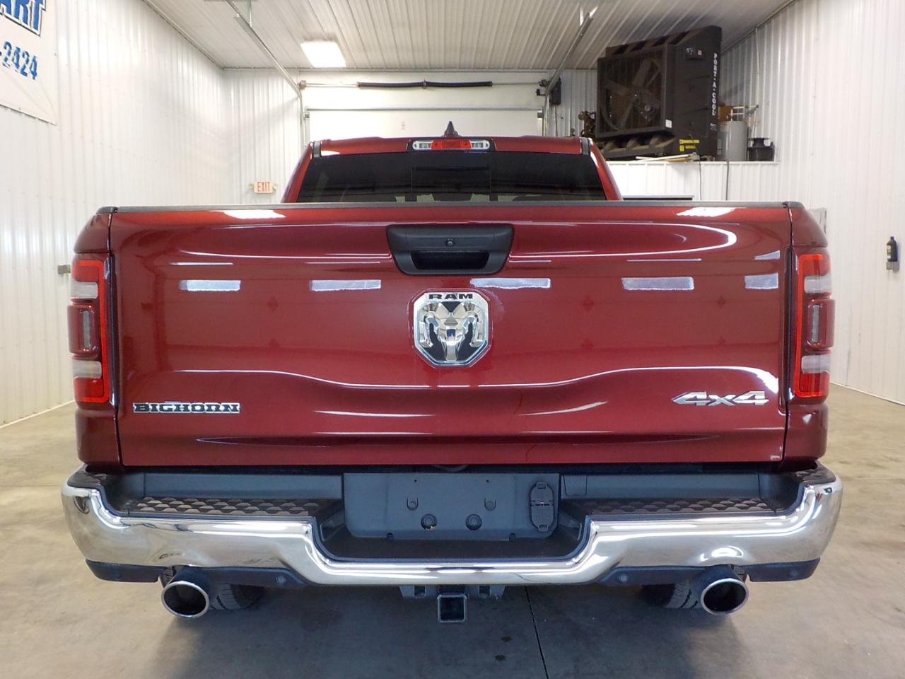 RAM 1500 Big Horn 4x4 Crew Cab 6'4" Box 2023