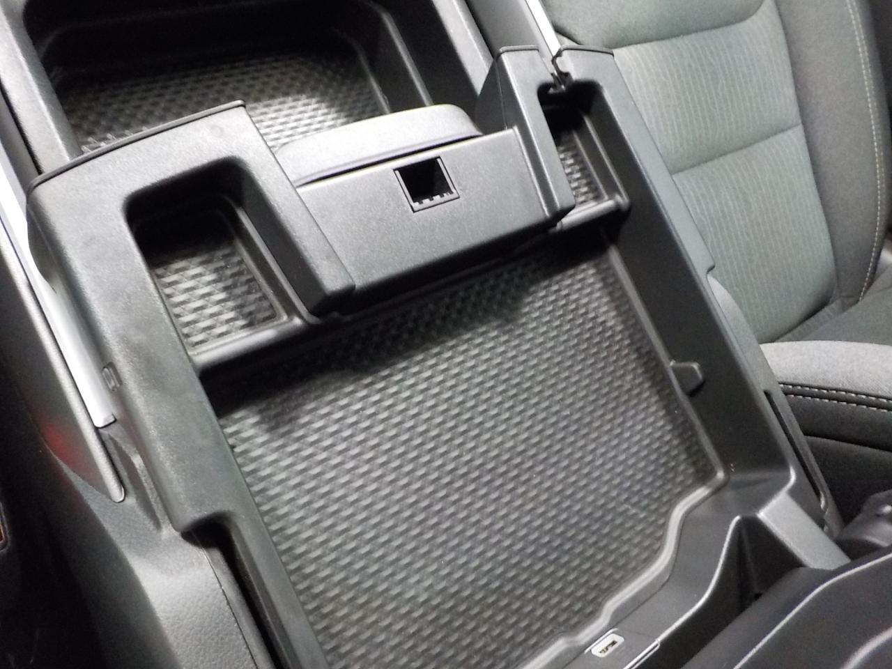 RAM 1500 Big Horn 4x4 Crew Cab 6'4" Box 2023