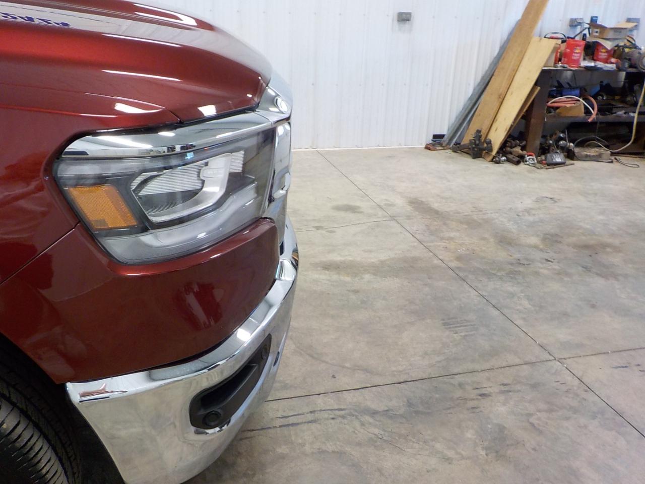 RAM 1500 Big Horn 4x4 Crew Cab 6'4" Box 2023