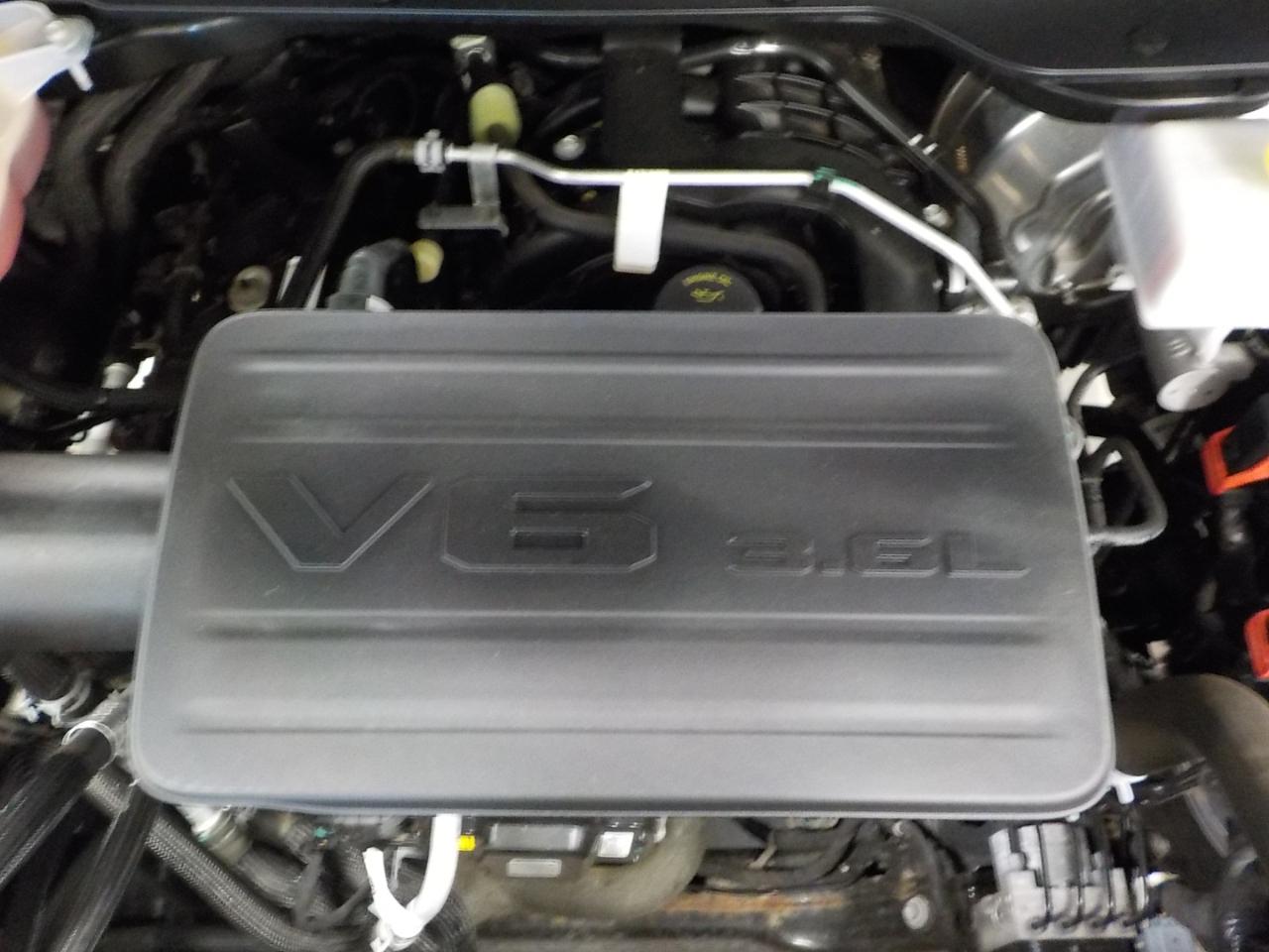 RAM 1500 Big Horn 4x4 Crew Cab 6'4" Box 2022