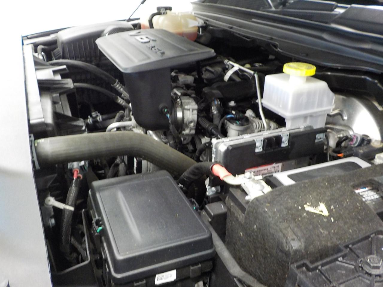 RAM 1500 Big Horn 4x4 Crew Cab 6'4" Box 2022