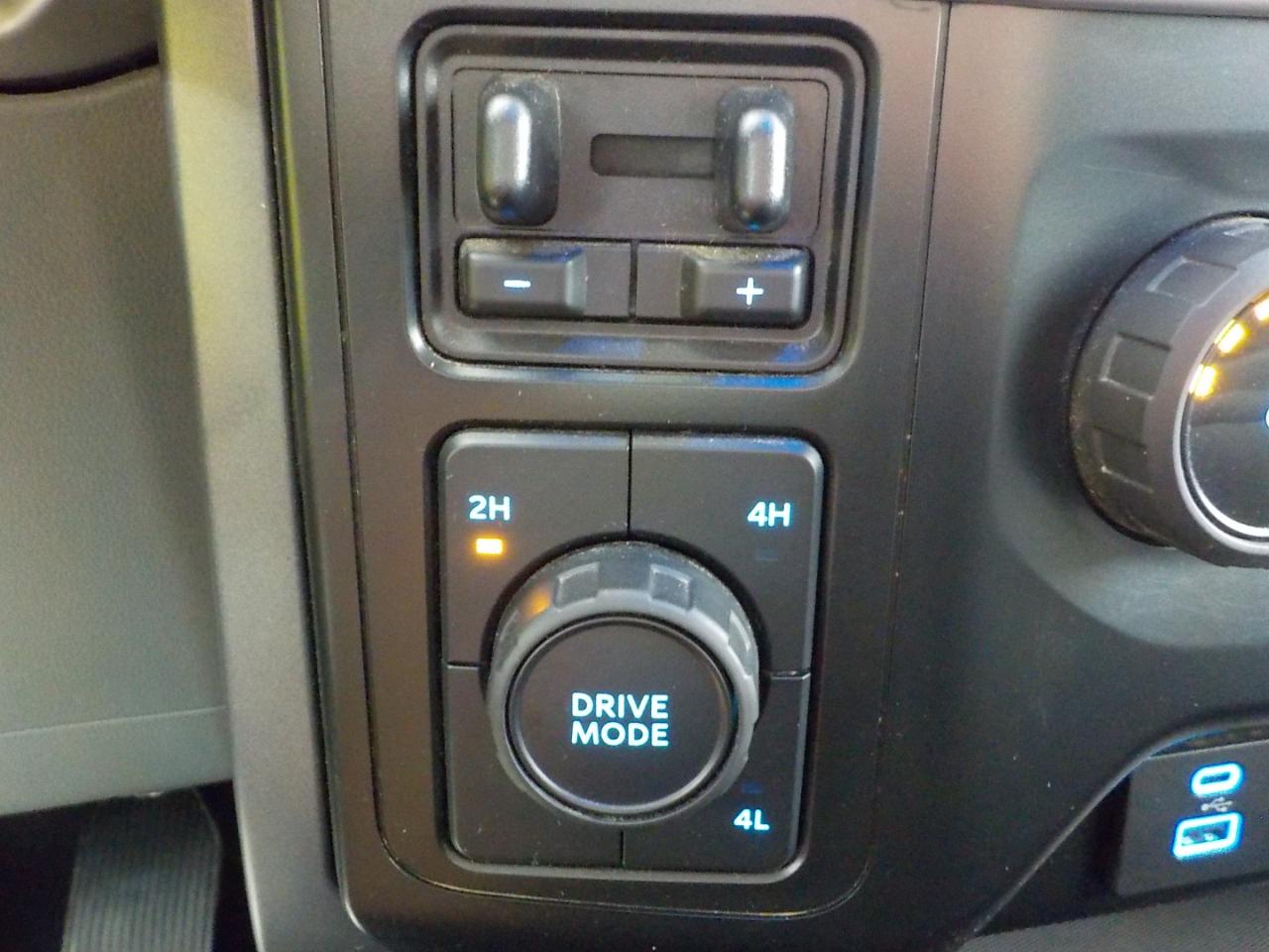 Ford F-150 XLT 4WD SuperCrew 5.5' Box 2023