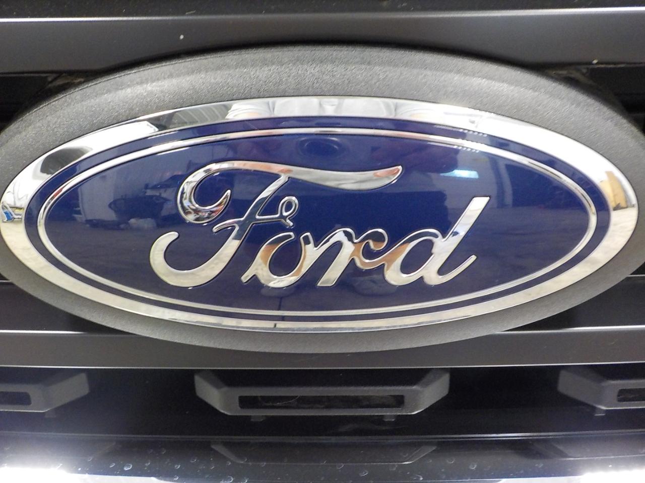 Ford F-150 XLT 4WD SuperCrew 5.5' Box 2023