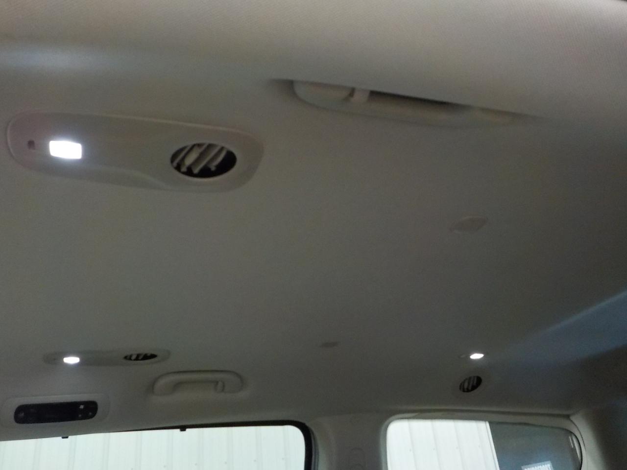 Chrysler Pacifica Touring L FWD 2024