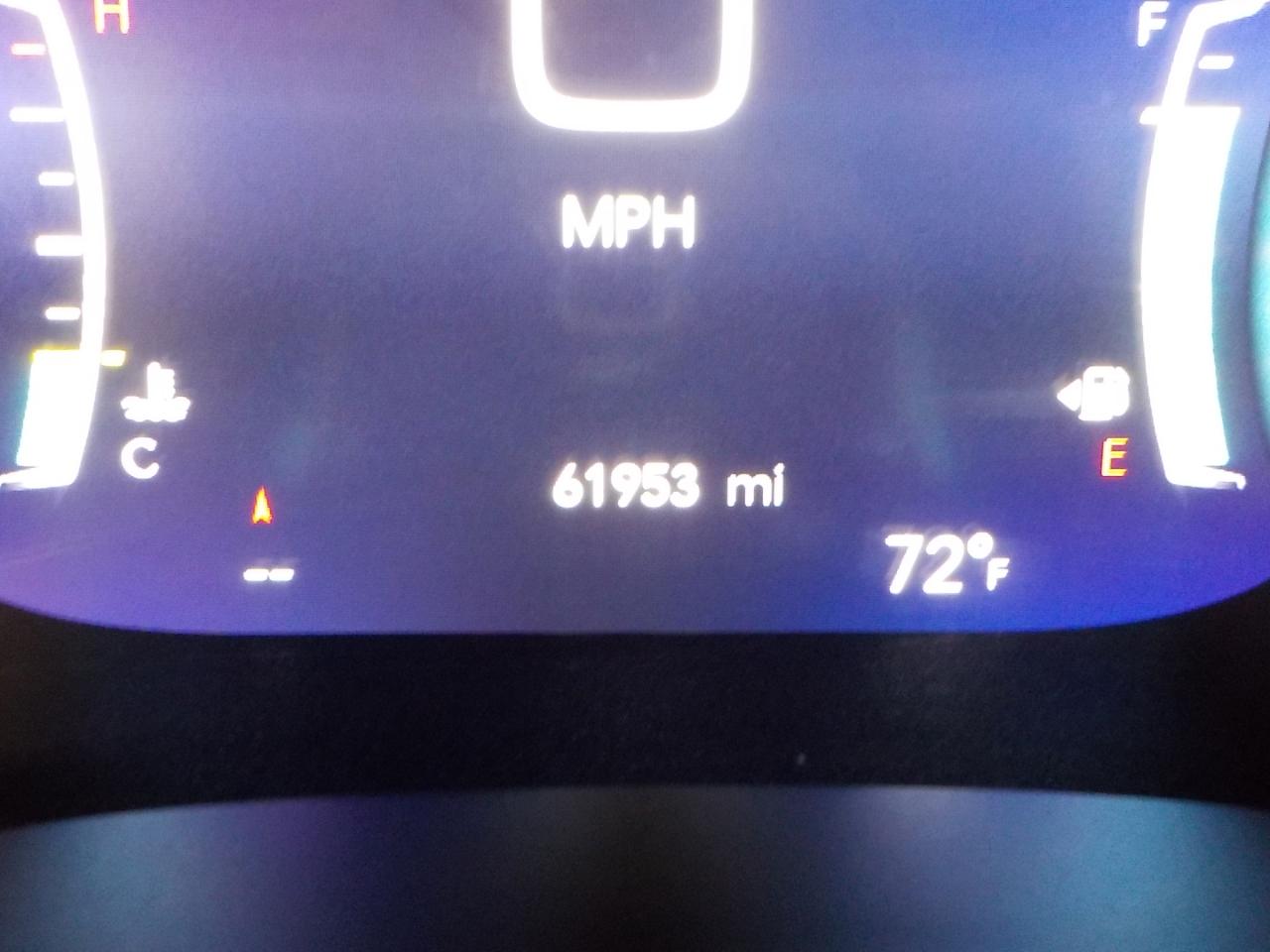 Chrysler Pacifica Touring L FWD 2024