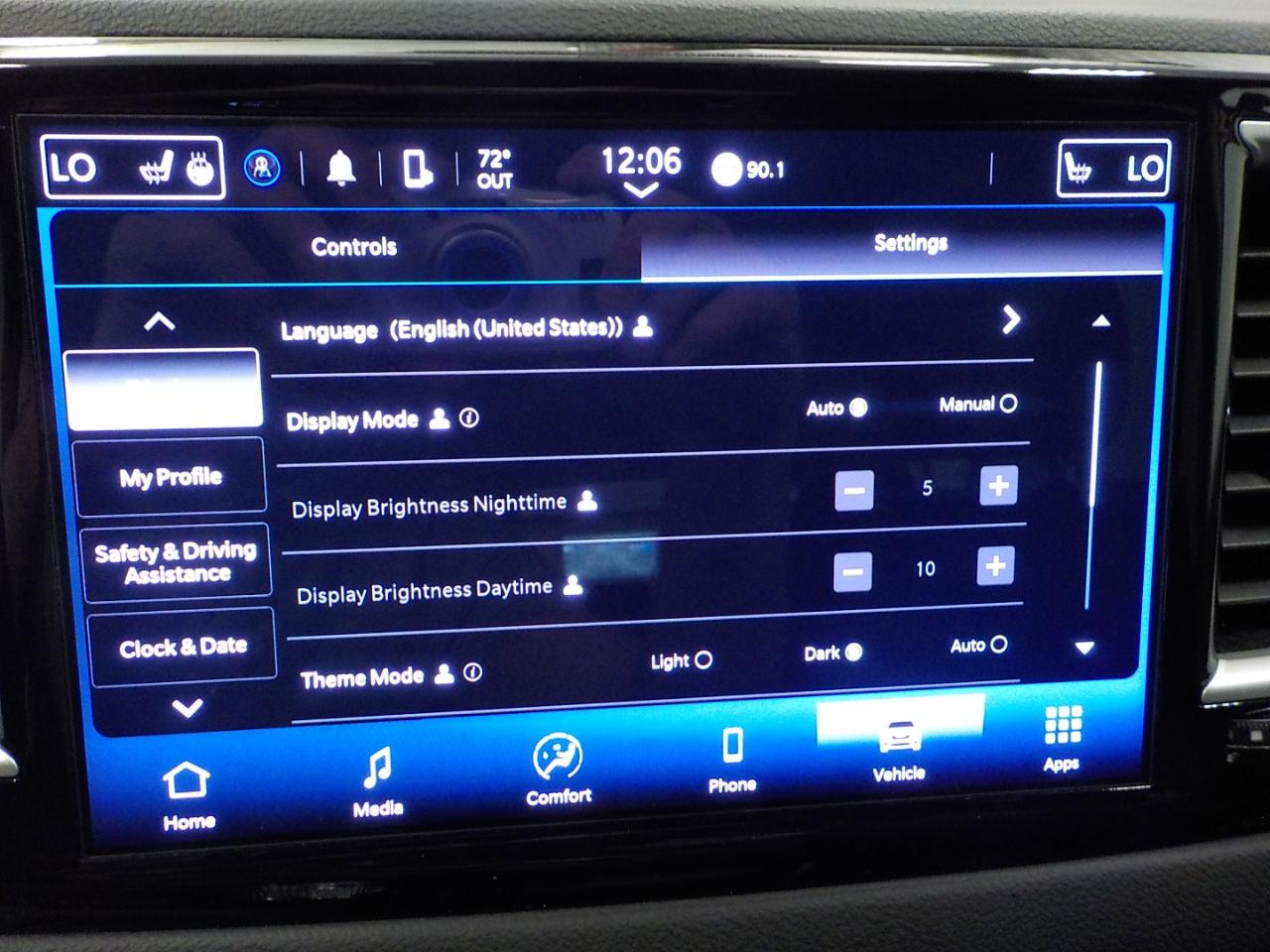 Chrysler Pacifica Touring L FWD 2024