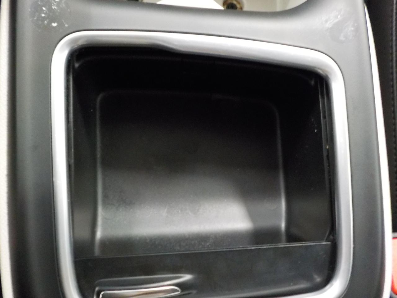 Chrysler Pacifica Touring L FWD 2024