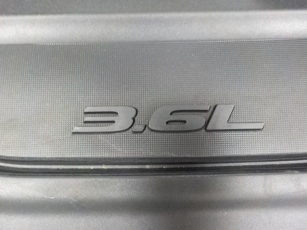 Chrysler Pacifica Touring L FWD 2024