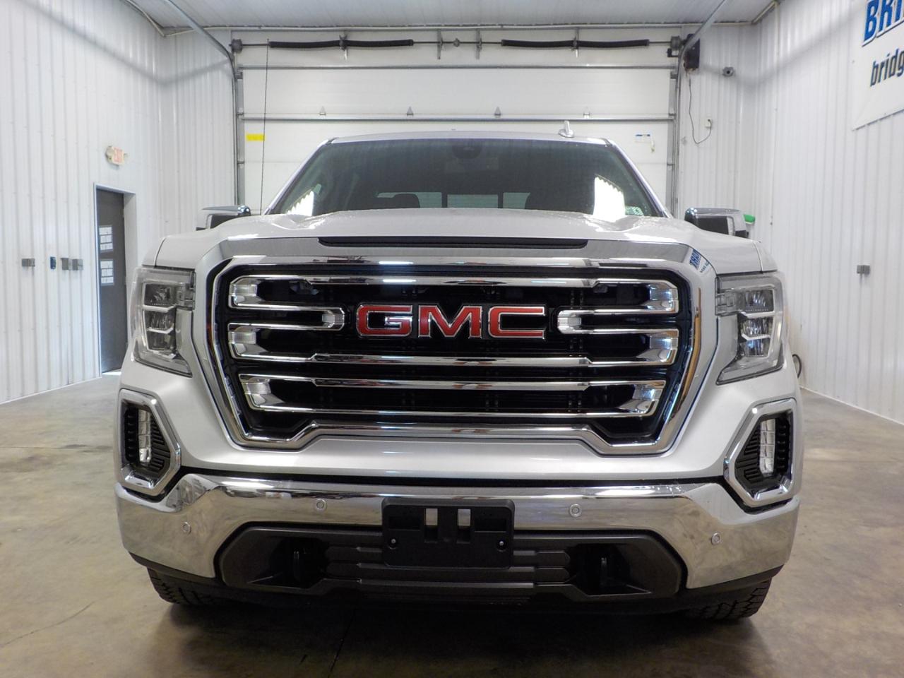 GMC Sierra 1500 4WD Crew Cab 147" SLT 2020