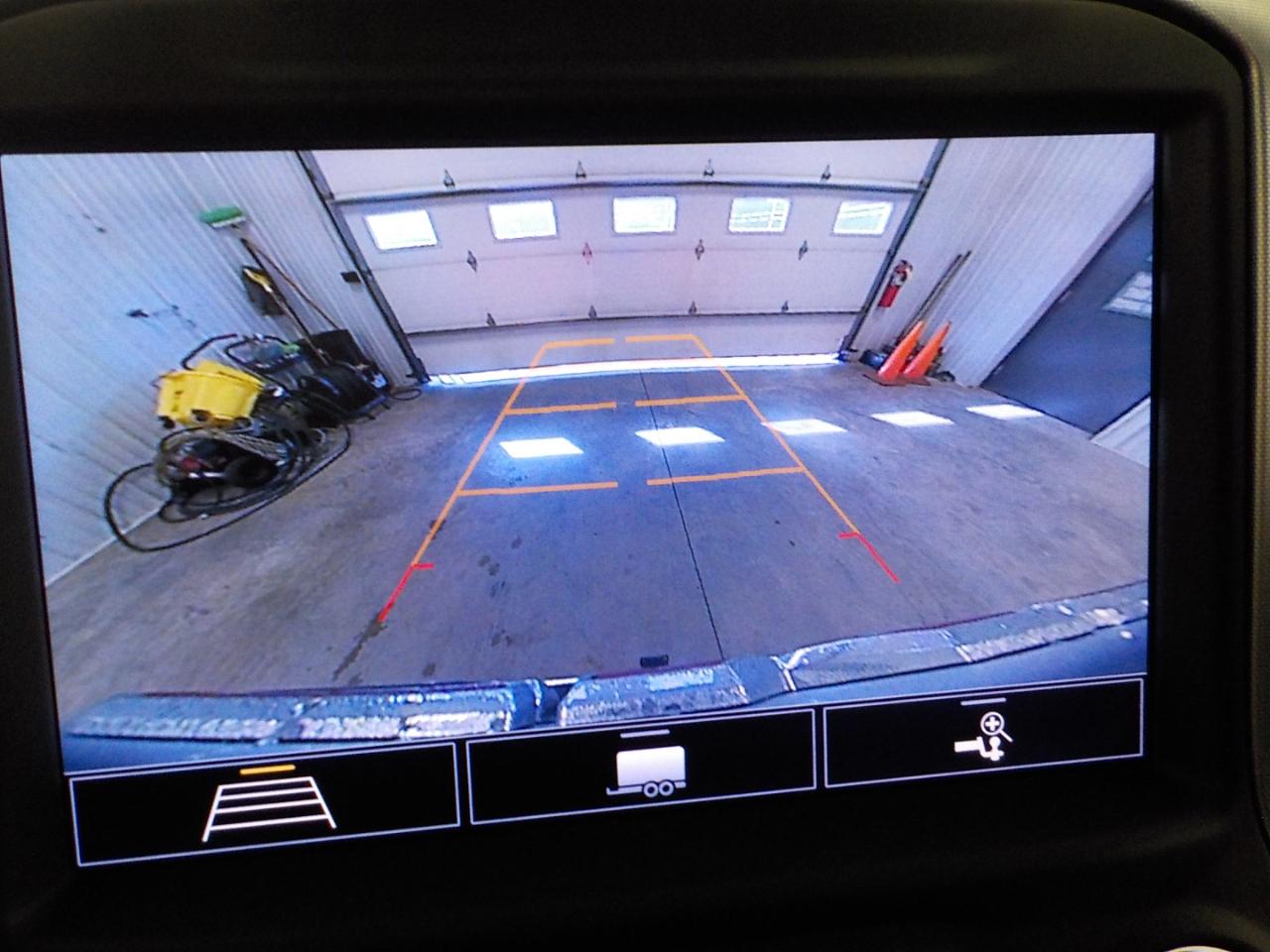 GMC Sierra 1500 4WD Crew Cab 147" SLT 2020