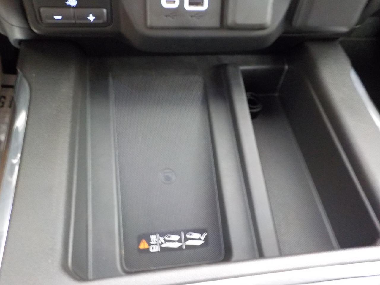 GMC Sierra 1500 4WD Crew Cab 147" SLT 2020
