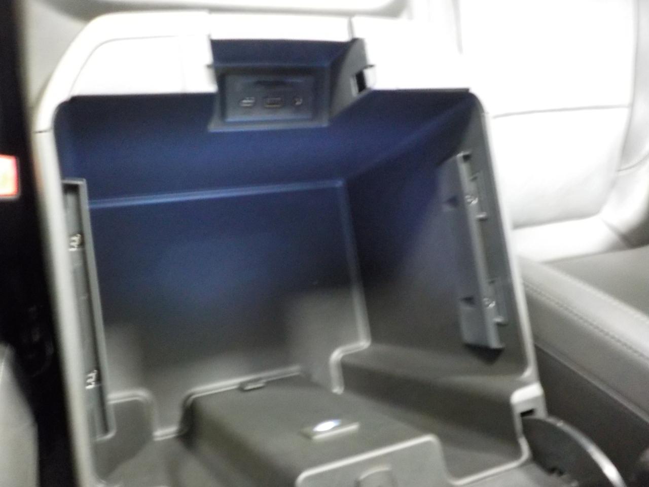 GMC Sierra 1500 4WD Crew Cab 147" SLT 2020
