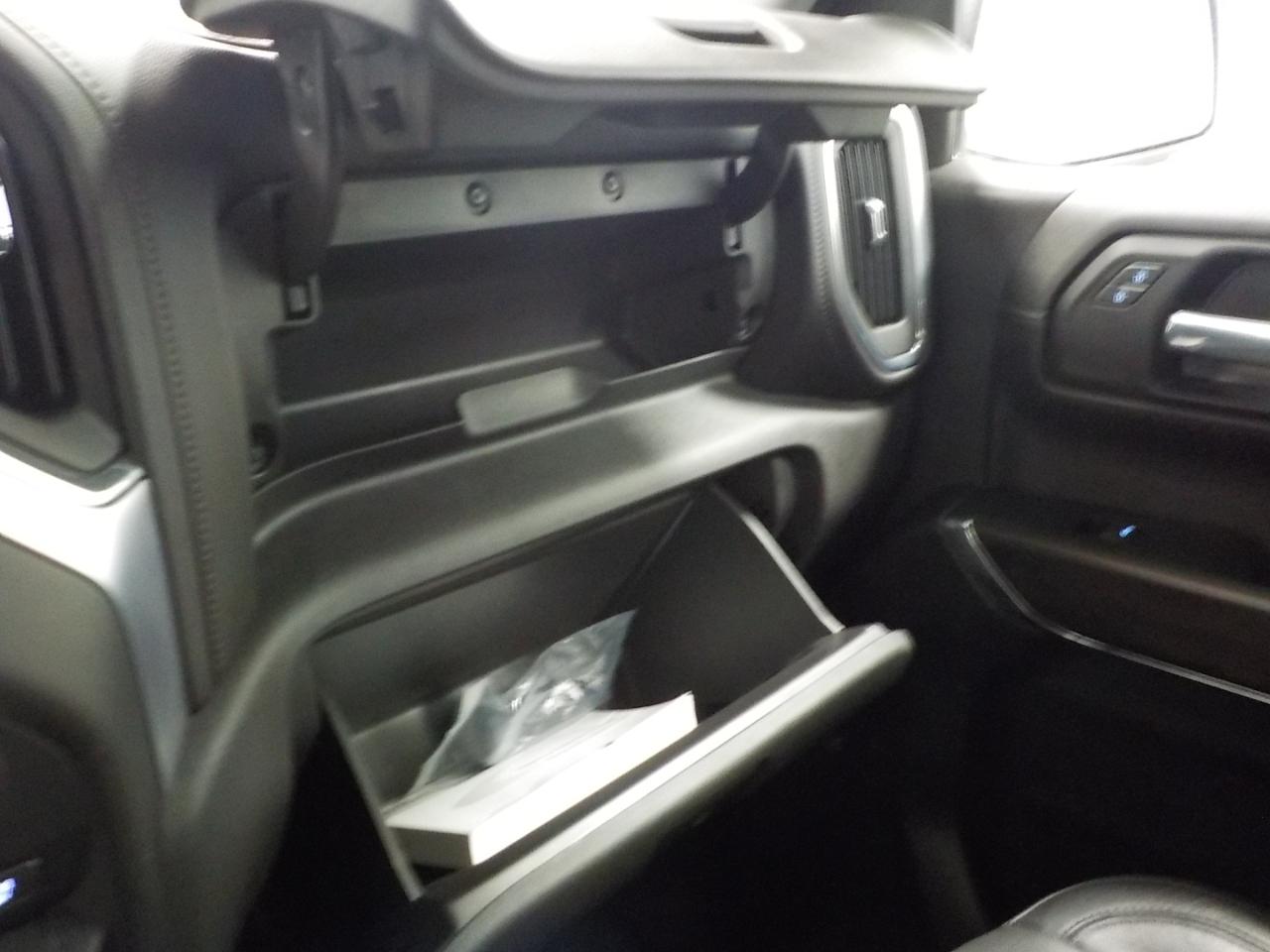 GMC Sierra 1500 4WD Crew Cab 147" SLT 2020
