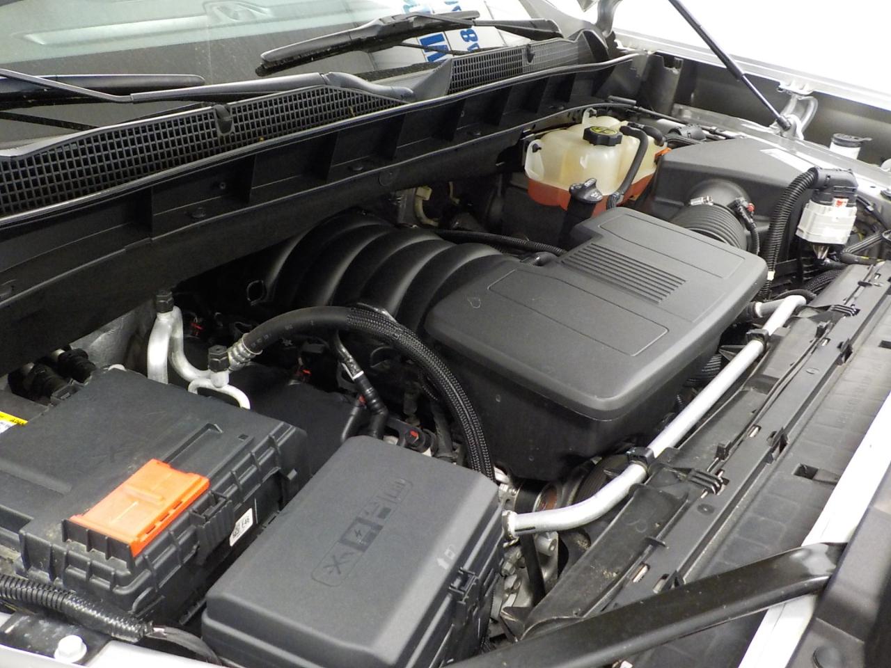 GMC Sierra 1500 4WD Crew Cab 147" SLT 2020