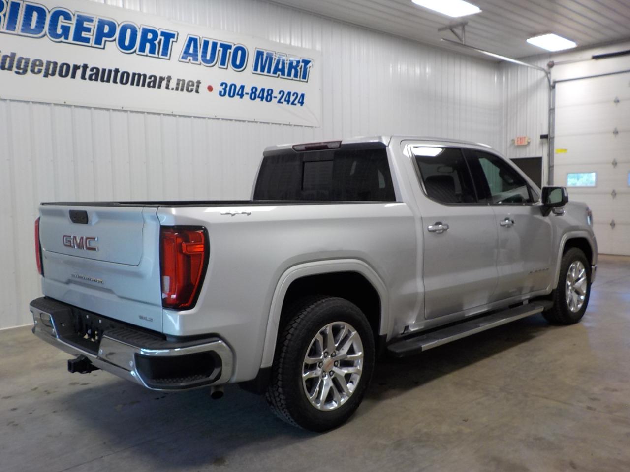 GMC Sierra 1500 4WD Crew Cab 147" SLT 2020