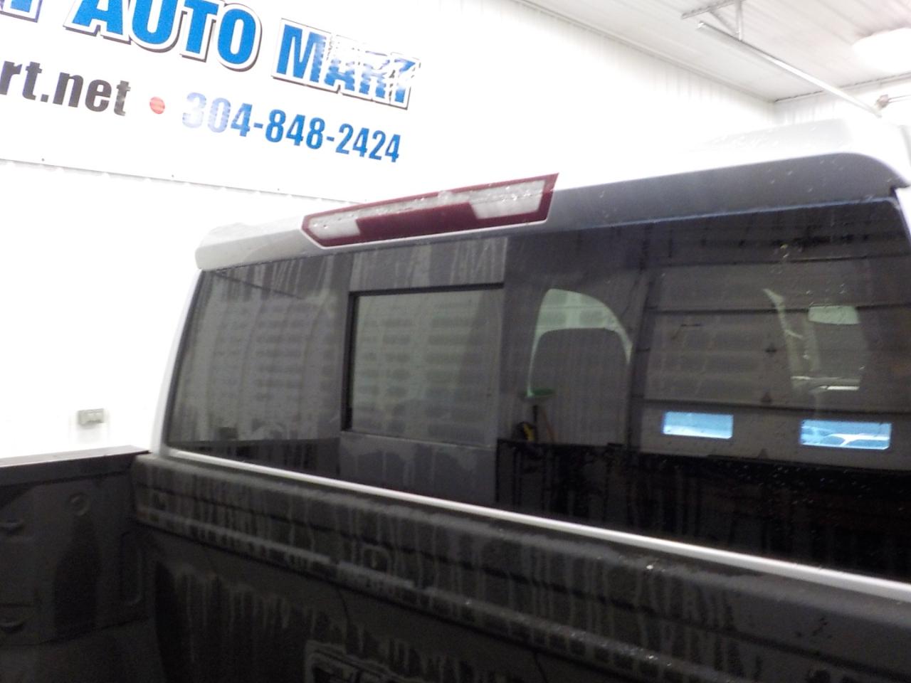GMC Sierra 1500 4WD Crew Cab 147" SLT 2020