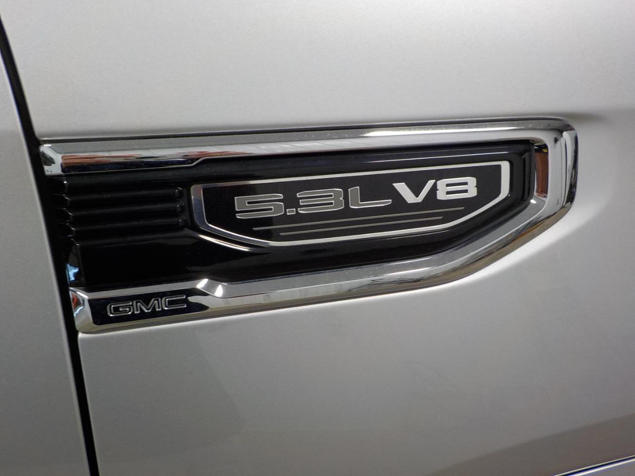 GMC Sierra 1500 4WD Crew Cab 147" SLT 2020