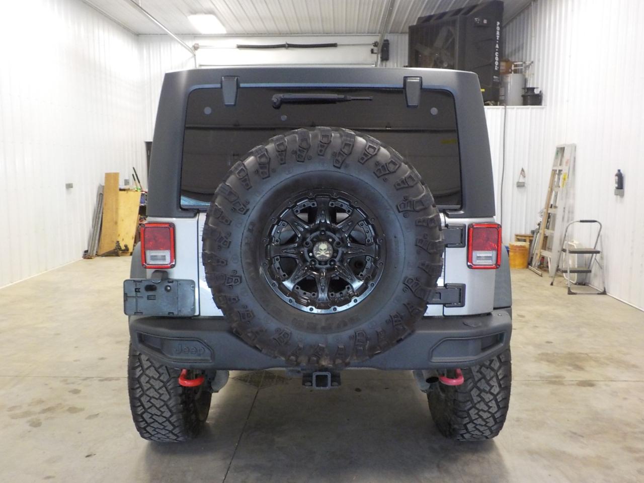 Jeep Wrangler Unlimited 4WD 4dr Rubicon X 2014