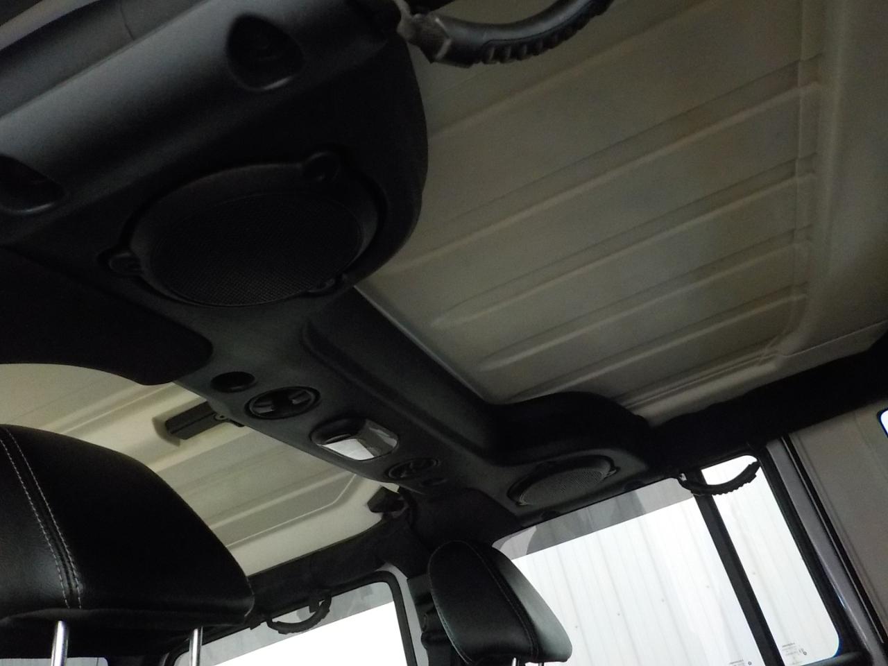 Jeep Wrangler Unlimited 4WD 4dr Rubicon X 2014