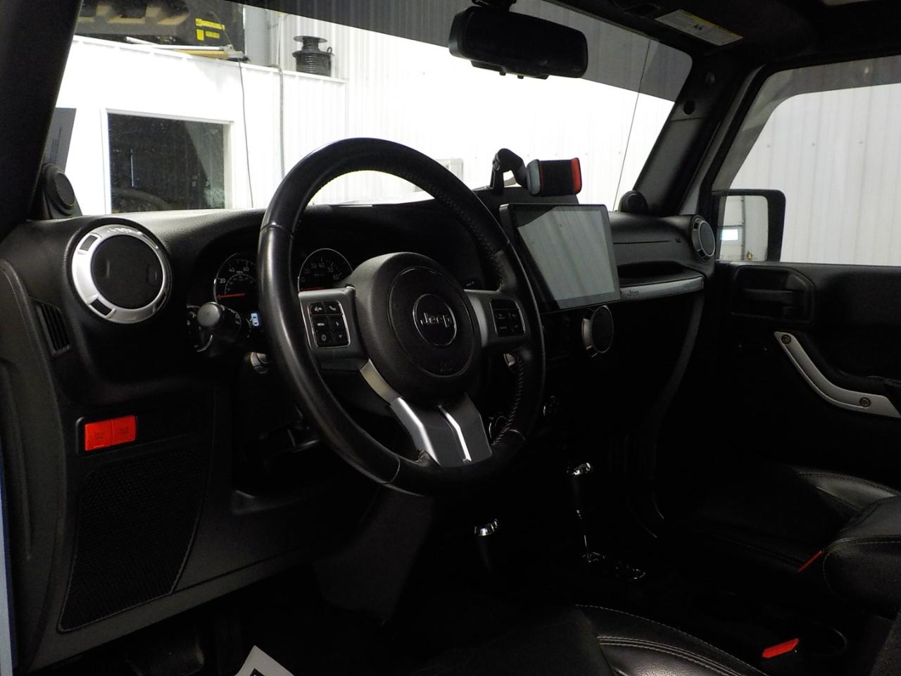 Jeep Wrangler Unlimited 4WD 4dr Rubicon X 2014