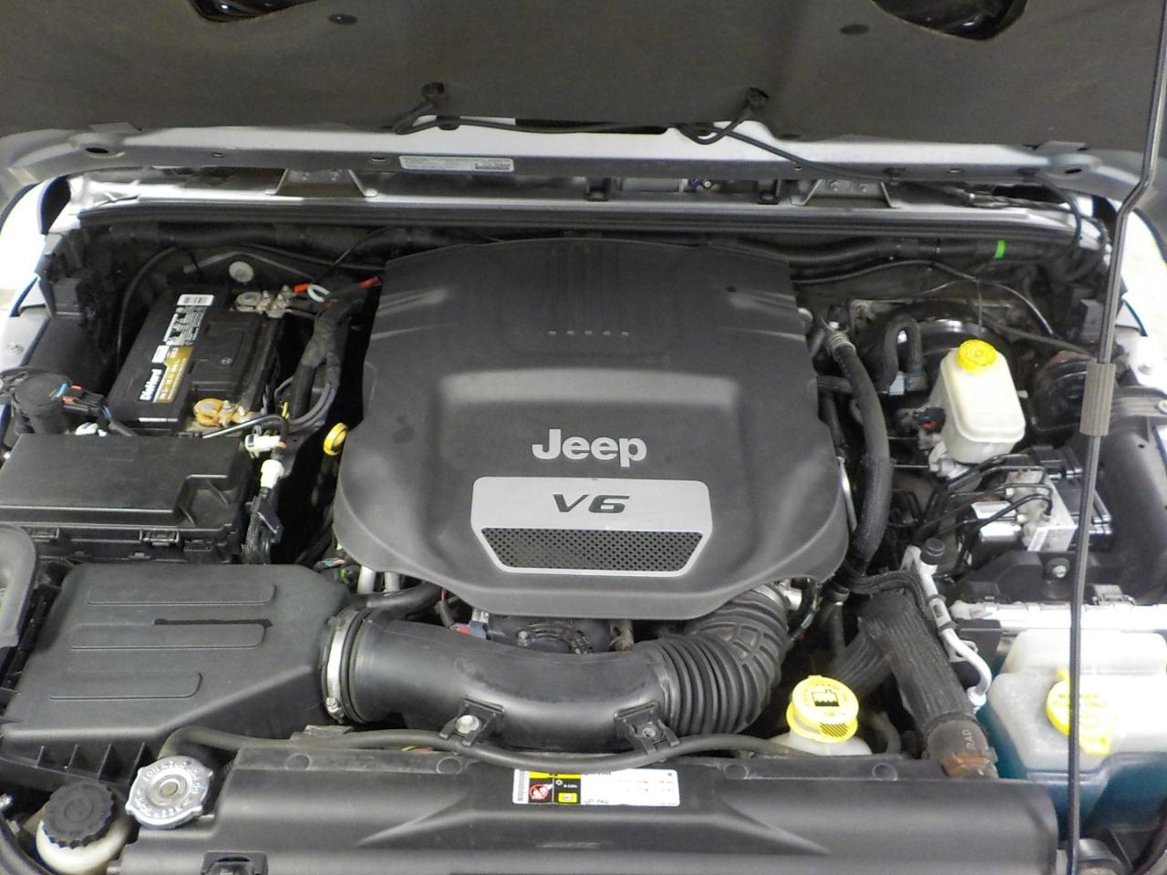 Jeep Wrangler Unlimited 4WD 4dr Rubicon X 2014