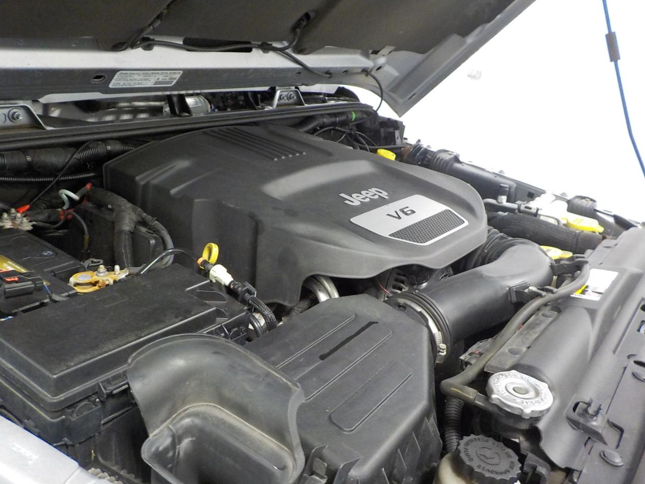 Jeep Wrangler Unlimited 4WD 4dr Rubicon X 2014