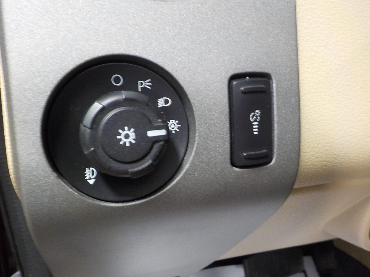 Ford Super Duty F-250 SRW 4WD Crew Cab 156" King Ranch 2012