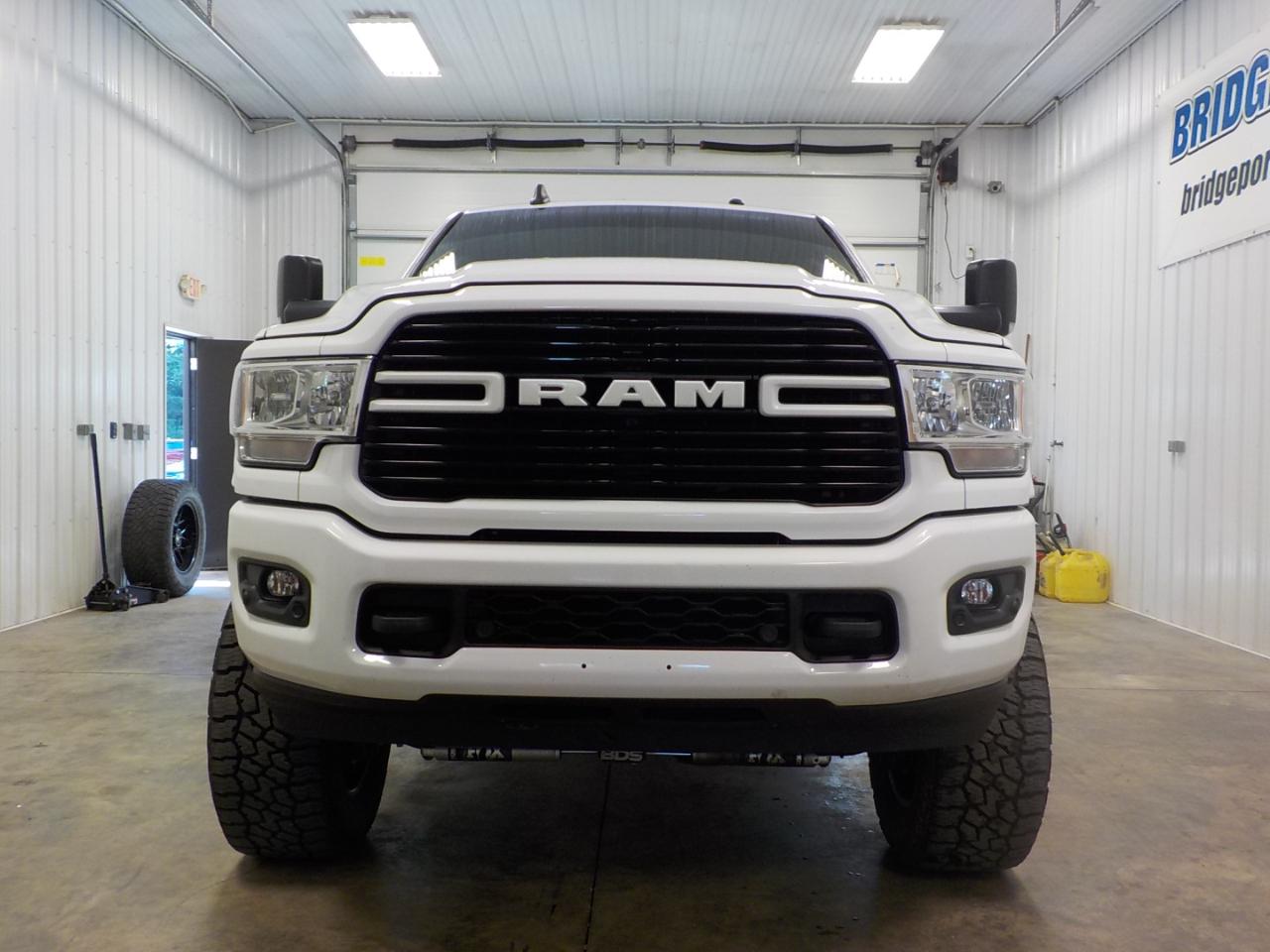 RAM 2500 Big Horn 4x4 Mega Cab 6'4" Box 2019