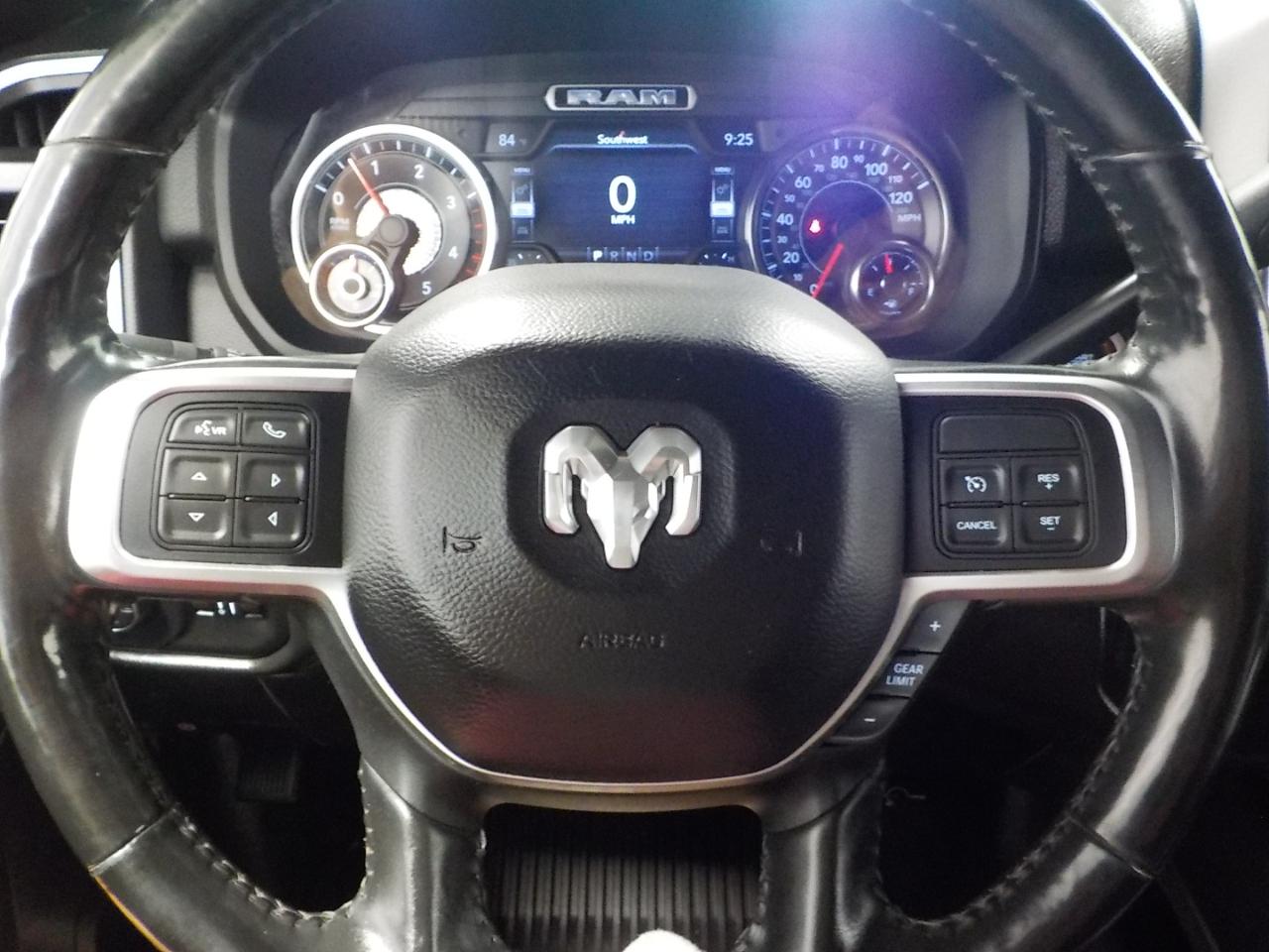 RAM 2500 Big Horn 4x4 Mega Cab 6'4" Box 2019
