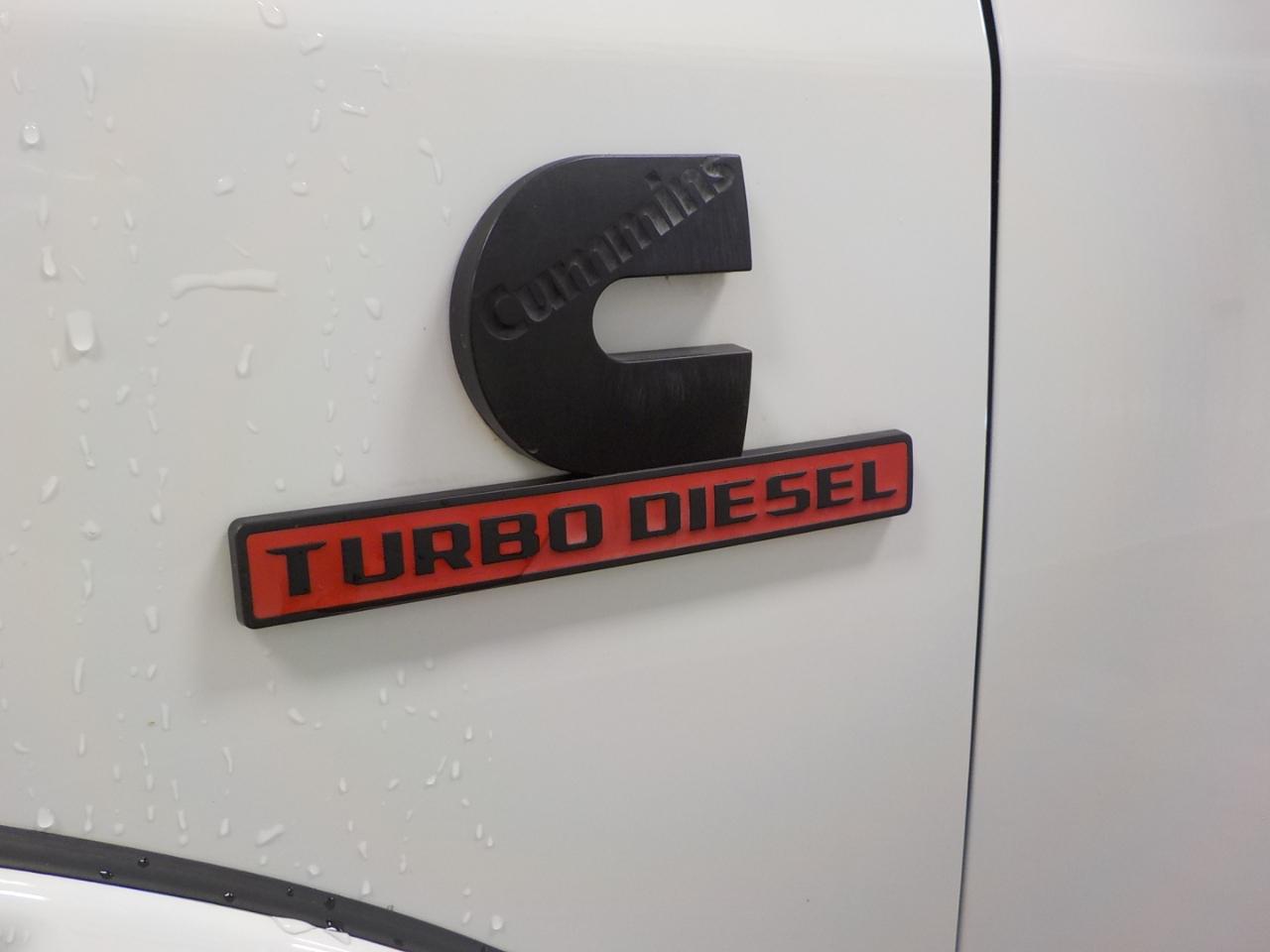RAM 2500 Big Horn 4x4 Mega Cab 6'4" Box 2019
