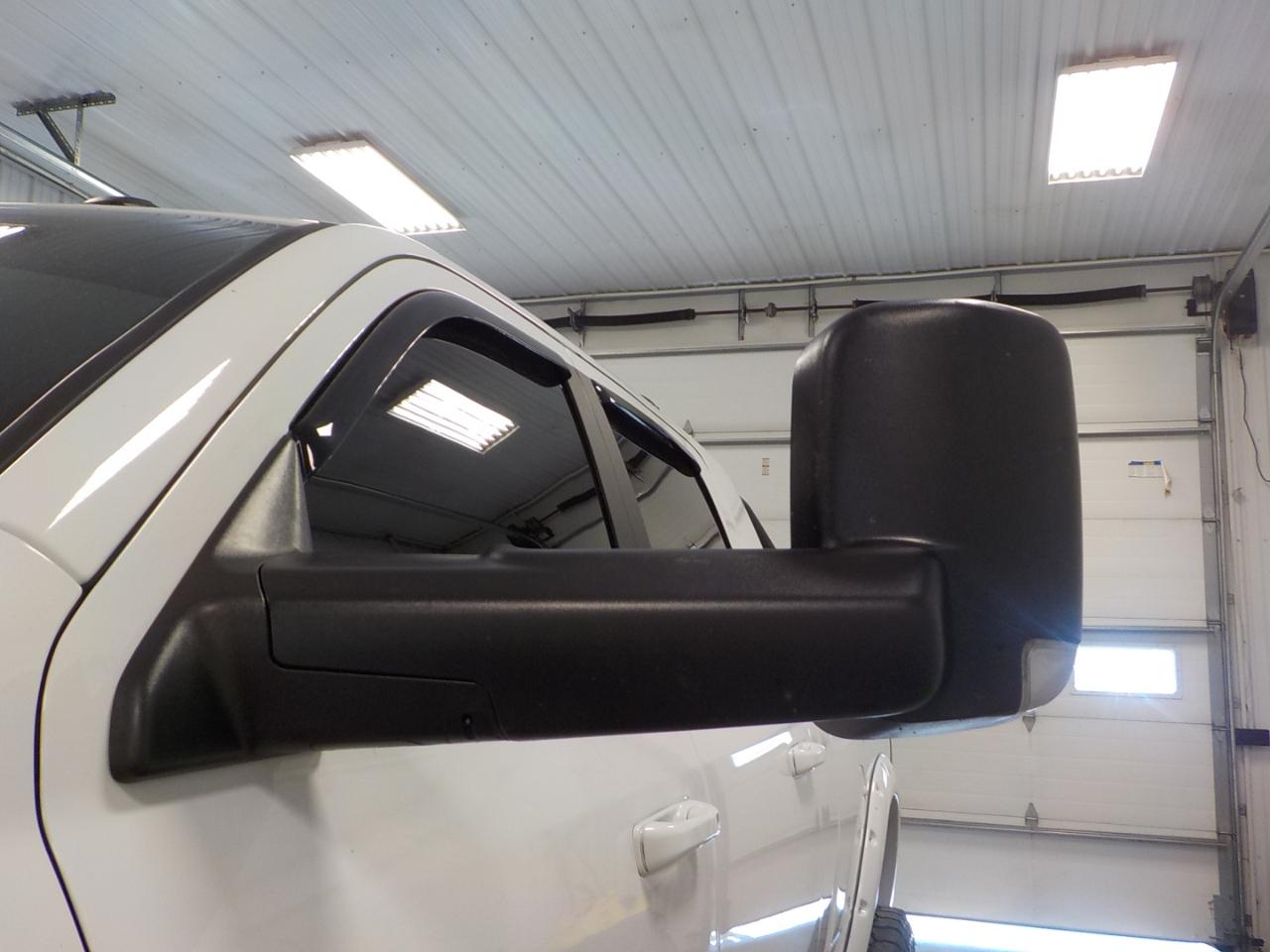 RAM 2500 Big Horn 4x4 Mega Cab 6'4" Box 2019