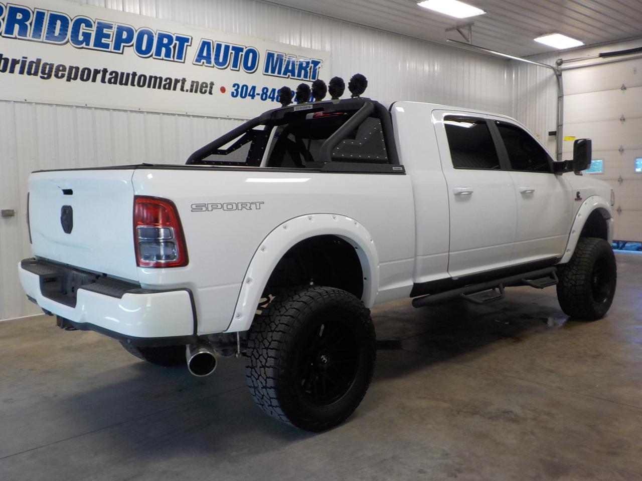 RAM 2500 Big Horn 4x4 Mega Cab 6'4" Box 2019