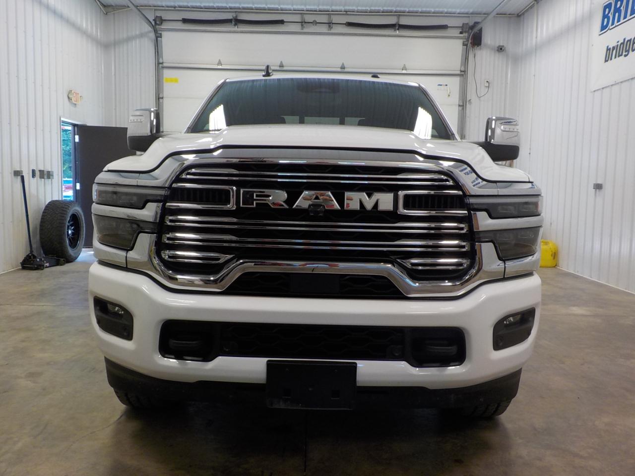 RAM 2500 Laramie 4x4 Crew Cab 6'4" Box 2026