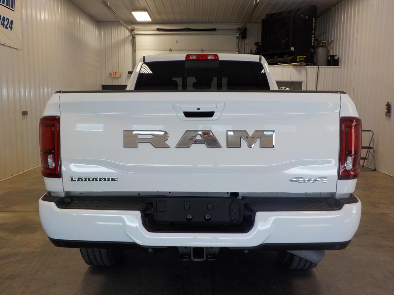 RAM 2500 Laramie 4x4 Crew Cab 6'4" Box 2026