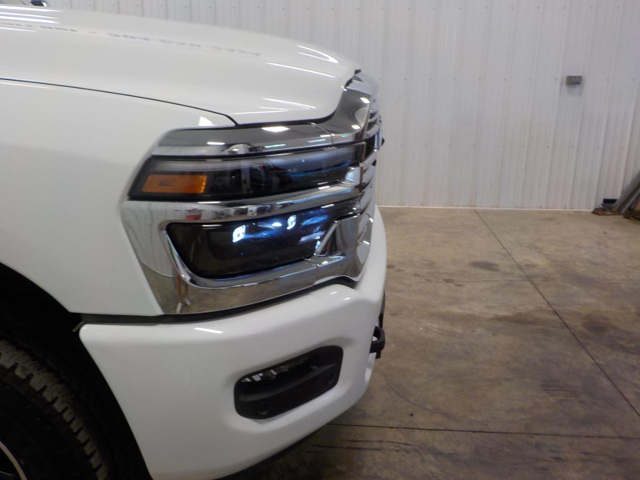 RAM 2500 Laramie 4x4 Crew Cab 6'4" Box 2026
