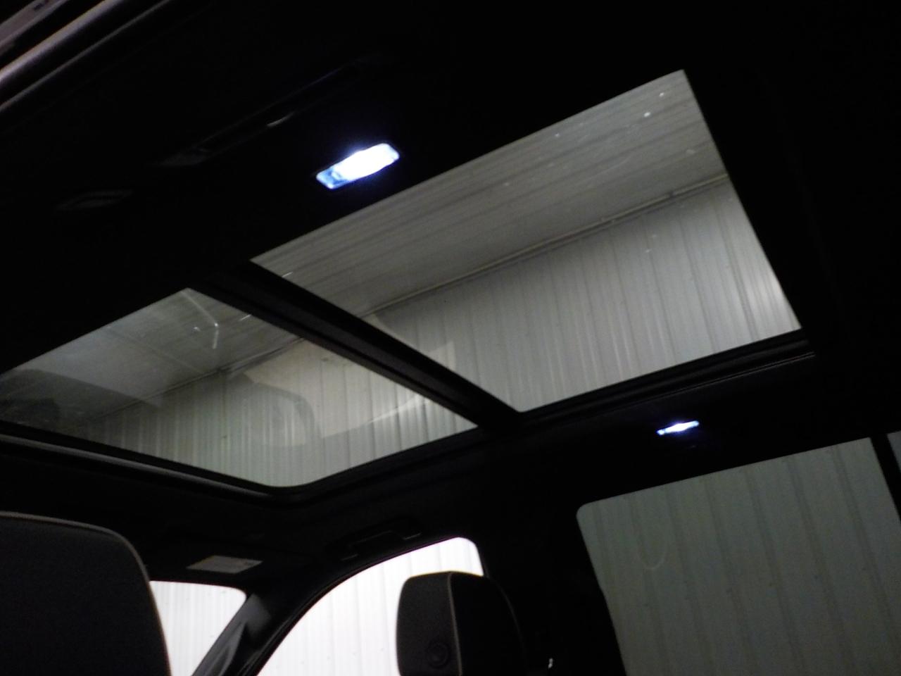 Chevrolet Tahoe 4WD 4dr Premier 2022