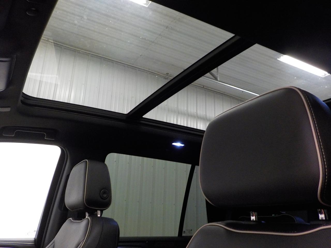 Chevrolet Tahoe 4WD 4dr Premier 2022