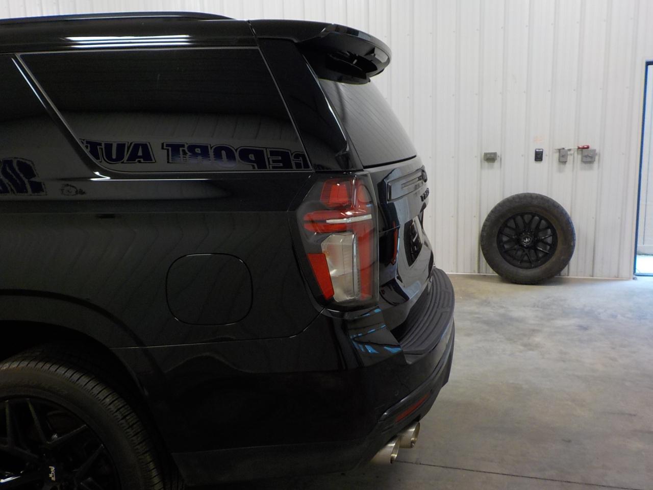 Chevrolet Tahoe 4WD 4dr Premier 2022