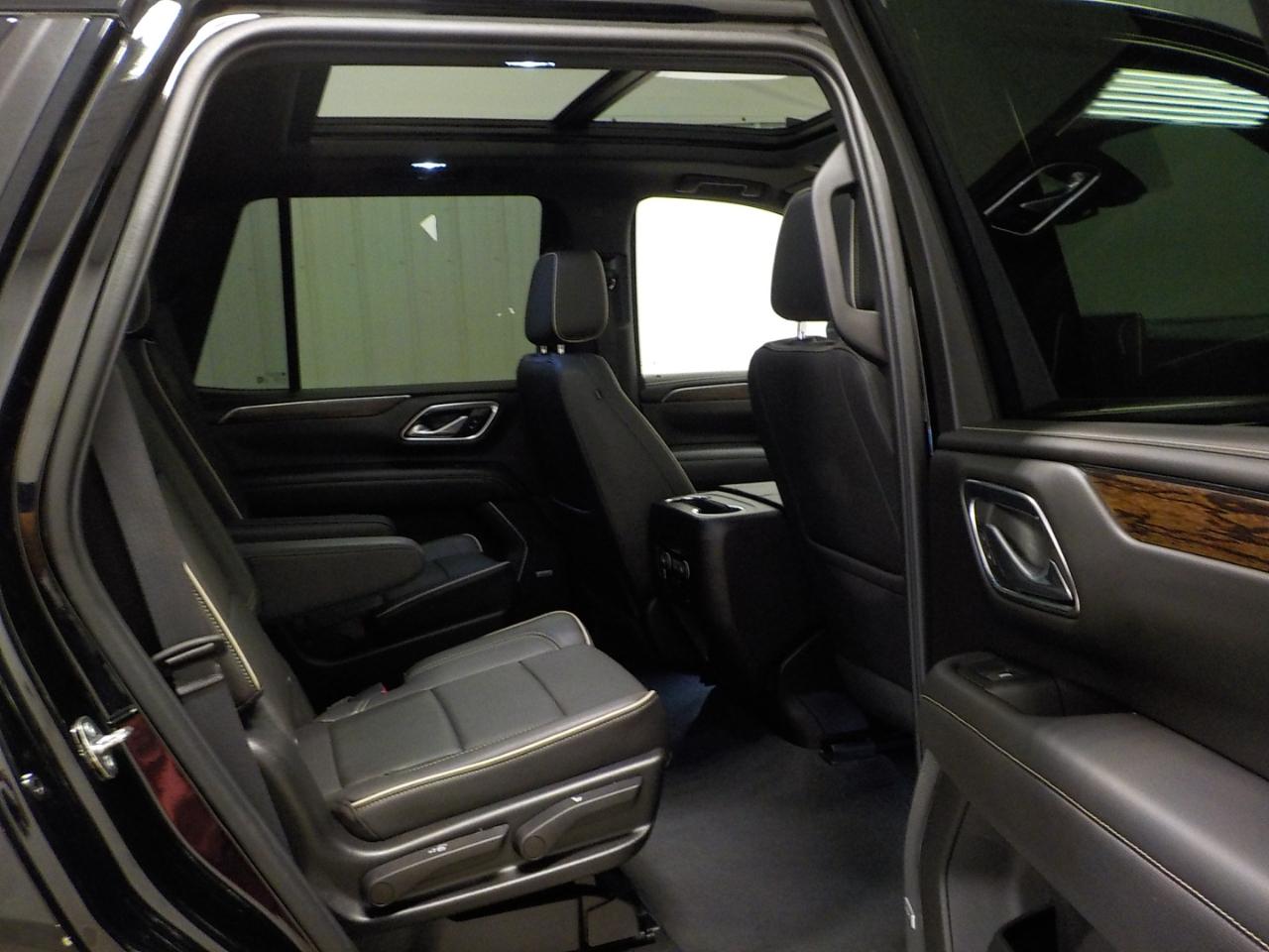 Chevrolet Tahoe 4WD 4dr Premier 2022