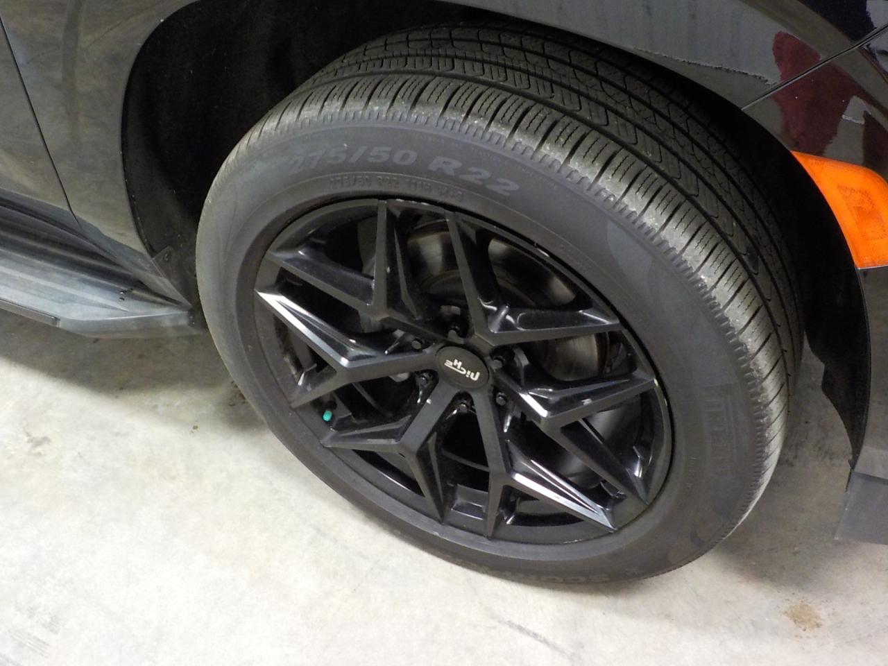 Chevrolet Tahoe 4WD 4dr Premier 2022