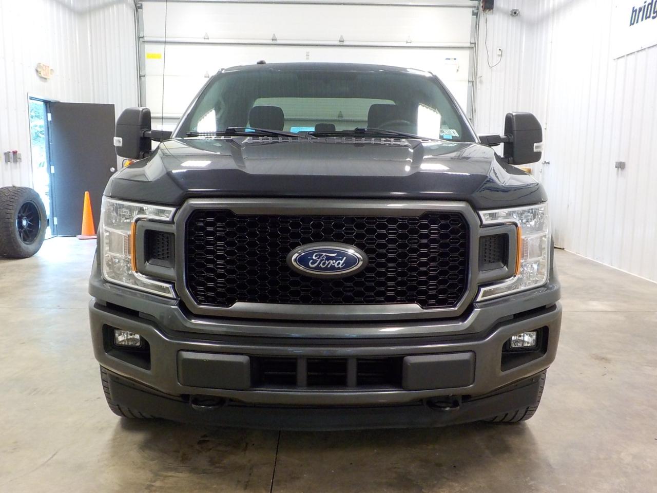 Ford F-150 4WD SuperCab 133" STX 2018