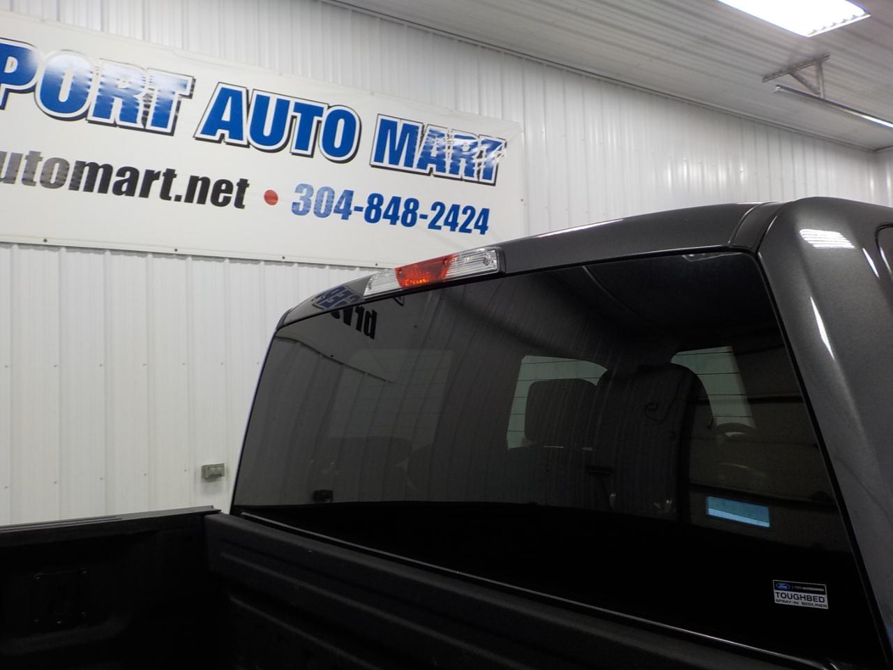 Ford F-150 4WD SuperCab 133" STX 2018
