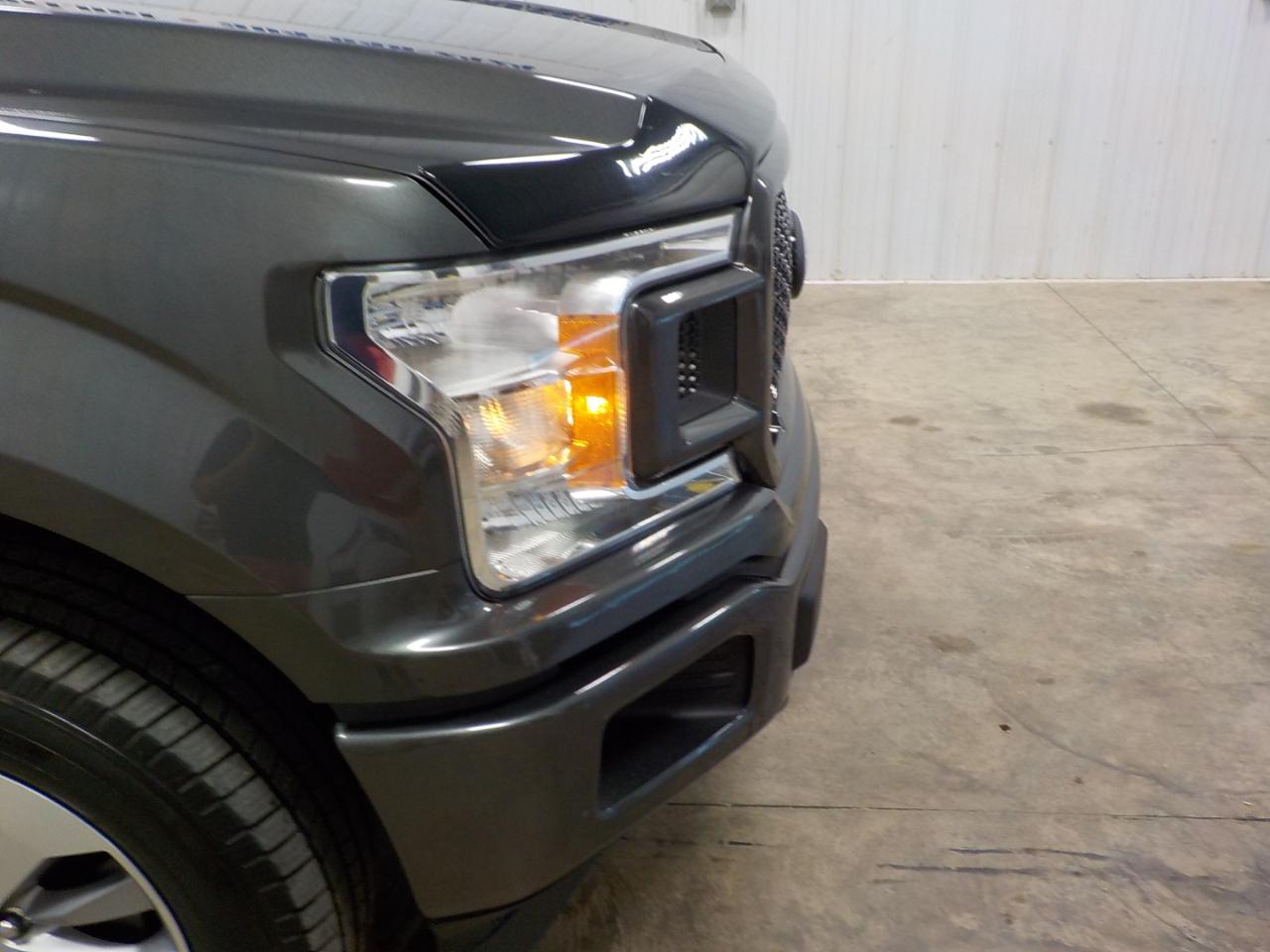 Ford F-150 4WD SuperCab 133" STX 2018