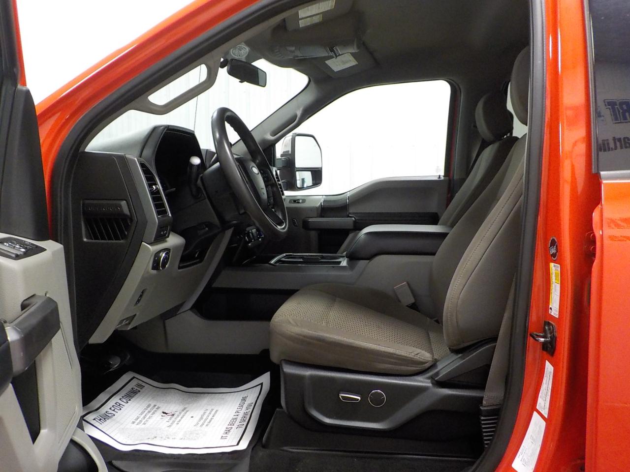Ford Super Duty F-250 SRW XLT 4WD Crew Cab 6.75' Box 2019