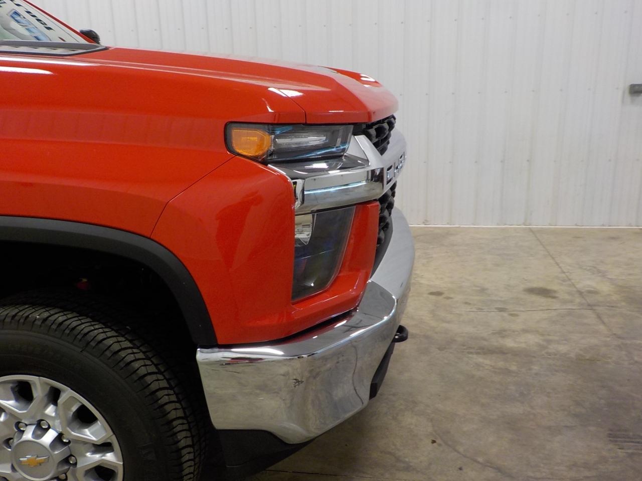 Chevrolet Silverado 3500HD 4WD Crew Cab 172" LT 2023