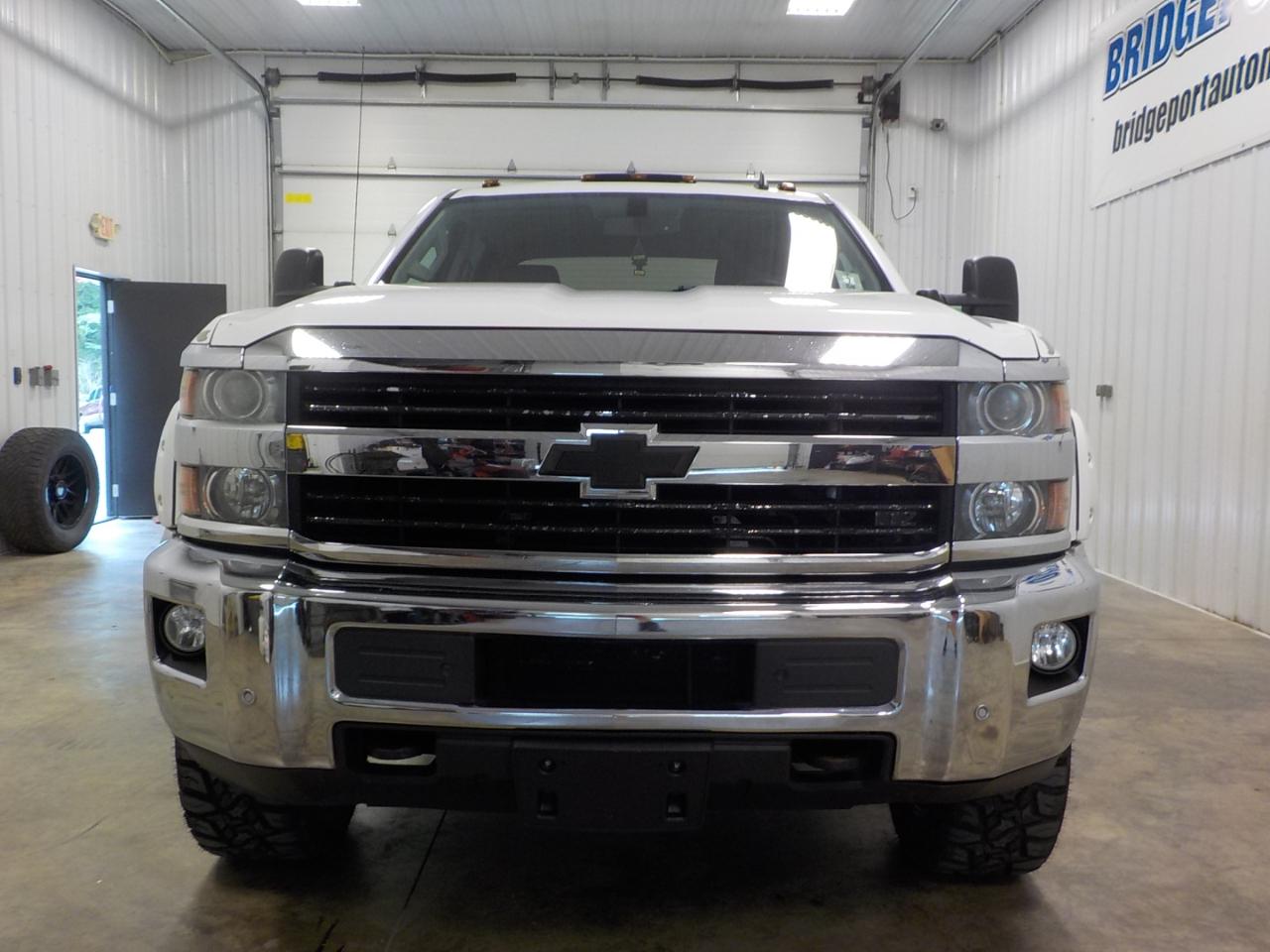 Chevrolet Silverado 2500HD 4WD Crew Cab 153.7" LTZ 2015