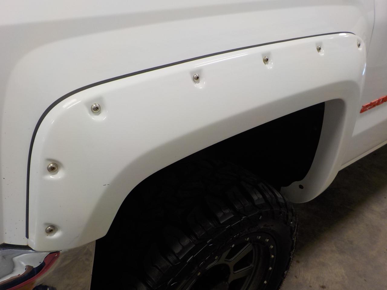 Chevrolet Silverado 2500HD 4WD Crew Cab 153.7" LTZ 2015